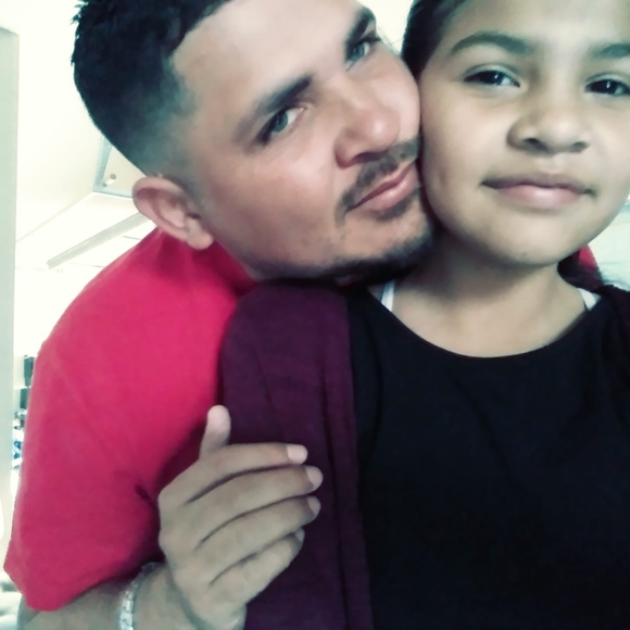 Meet your Posher, Itzel - Picture 1 of 1